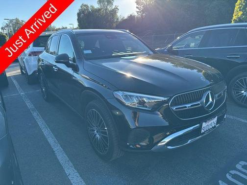 2025 Mercedes-Benz GLC 300 Base