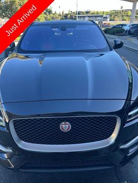 2018 Jaguar F-PACE 35t R-Sport