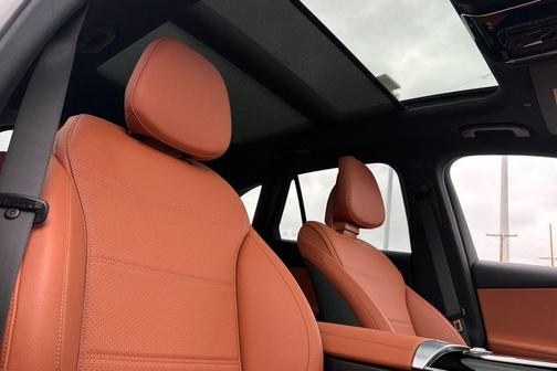 Black 2026 Mercedes-Benz GLC 300 Base