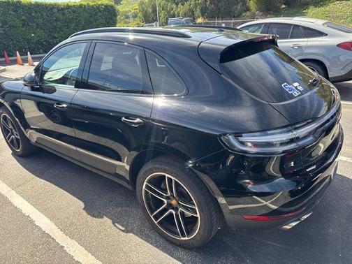 2021 Porsche Macan S