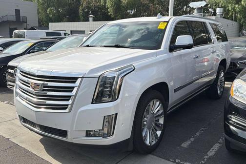 Crystal White Tricoat 2019 Cadillac Escalade ESV Platinum