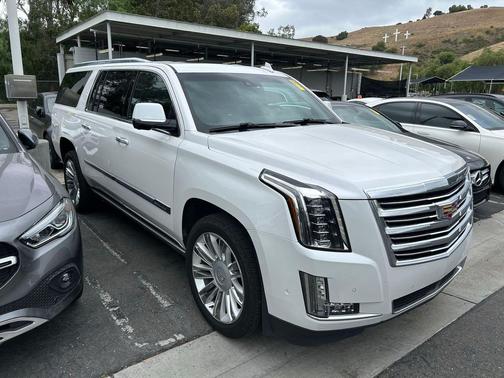 Crystal White Tricoat 2019 Cadillac Escalade ESV Platinum