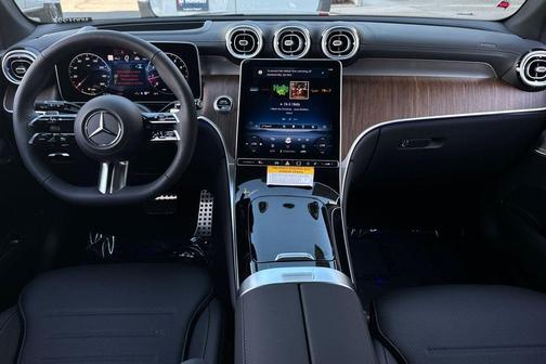 2026 Mercedes-Benz GLC 300 Base