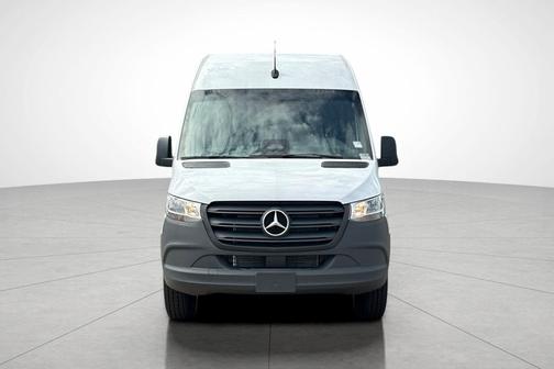 2025 Mercedes-Benz Sprinter 2500 High Roof