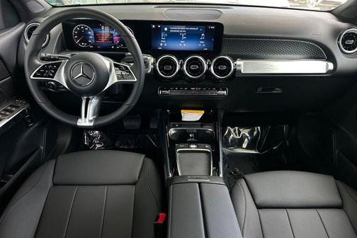 2025 Mercedes-Benz GLB 250 Base