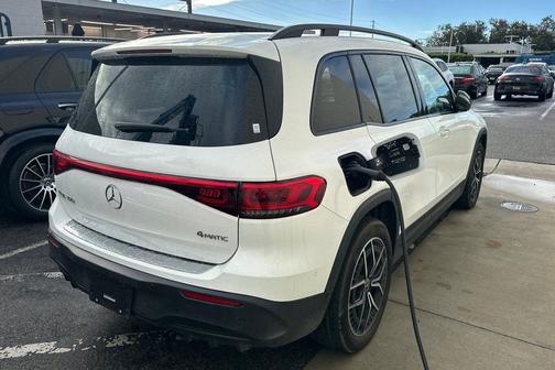 2023 Mercedes-Benz EQB 300 4MATIC