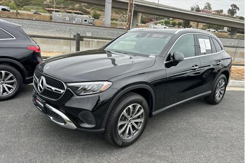 2025 Mercedes-Benz GLC 300 4MATIC