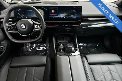 2024 BMW 530 i xDrive