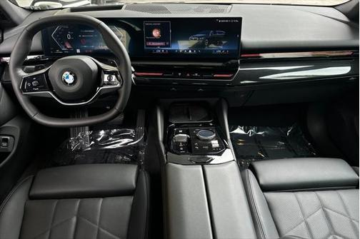 2024 BMW 530 i xDrive