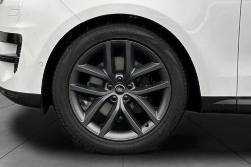 2024 Land Rover Range Rover Sport SE