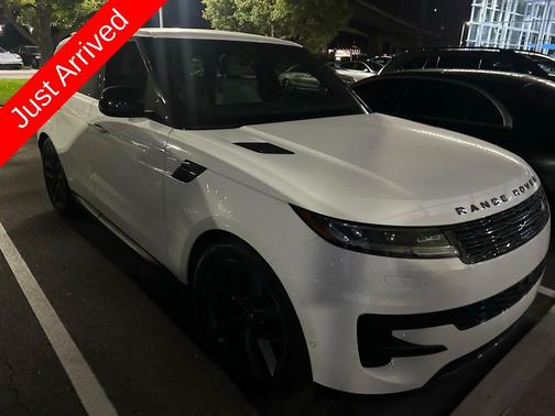 2024 Land Rover Range Rover Sport SE