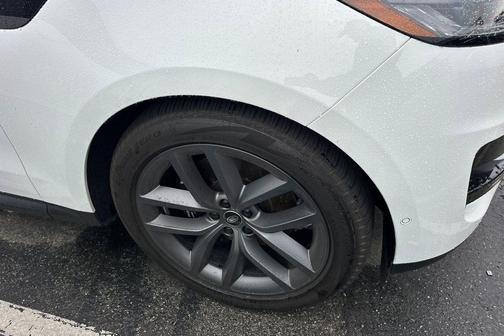 2024 Land Rover Range Rover Sport SE