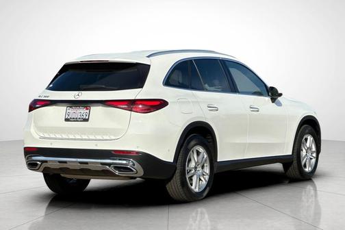 2025 Mercedes-Benz GLC 300 Base