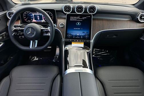 2026 Mercedes-Benz GLC 300 Base