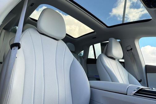 Polar White 2024 Mercedes-Benz EQE 350+ Base