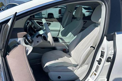 Polar White 2024 Mercedes-Benz EQE 350+ Base