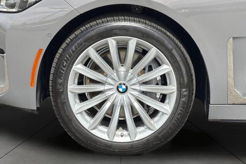Bemina Grey Amber Effect 2020 BMW 740 xDrive