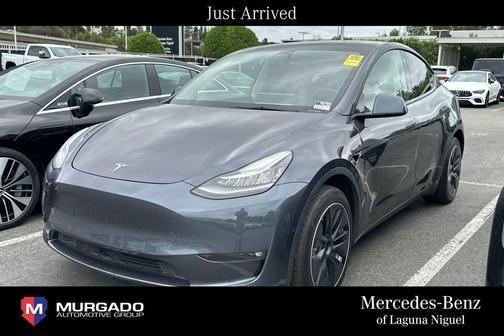 2022 Tesla Model Y Long Range Dual Motor All-Wheel Drive