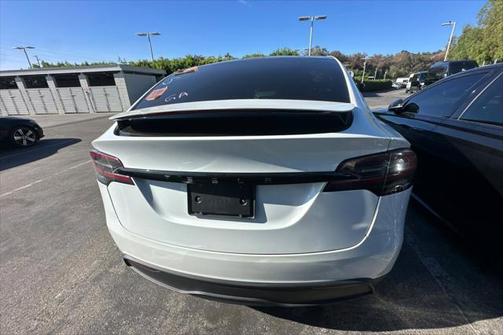 2023 Tesla Model X Standard Range