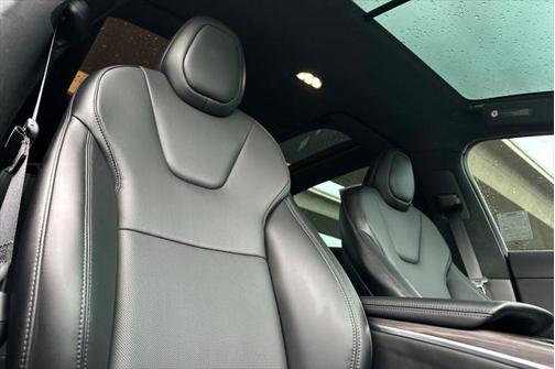 2023 Tesla Model X Standard Range