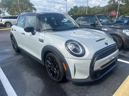 2023 MINI Hardtop
