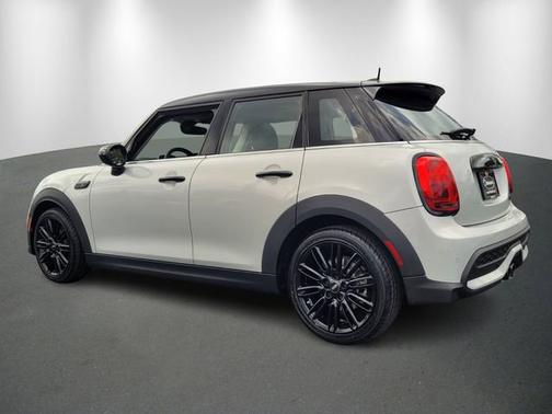 2023 MINI Hardtop