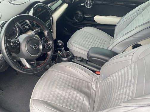 Gray Metallic 2019 MINI Hardtop Cooper S