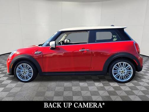 2024 MINI Hardtop Cooper SE