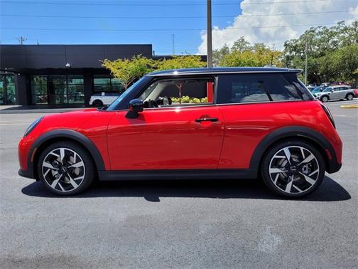 2025 MINI Hardtop