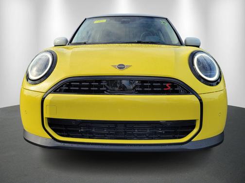 2025 MINI Hardtop