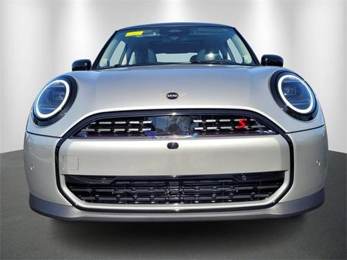 2025 MINI Hardtop 