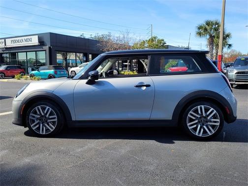 2025 MINI Hardtop 