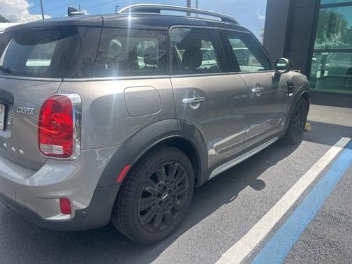 2019 MINI Countryman Cooper