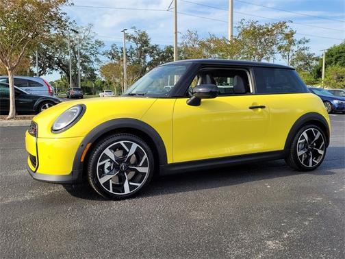 2025 MINI Hardtop