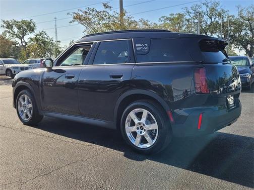 2025 MINI Countryman S
