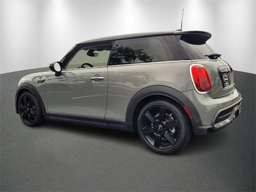 2023 MINI Hardtop