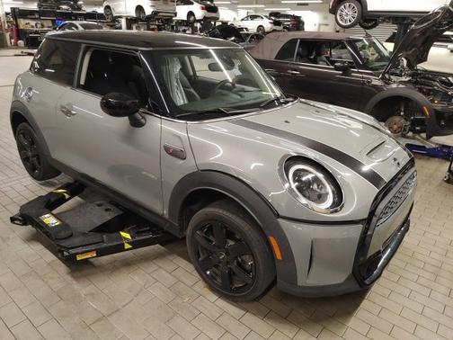 2023 MINI Hardtop