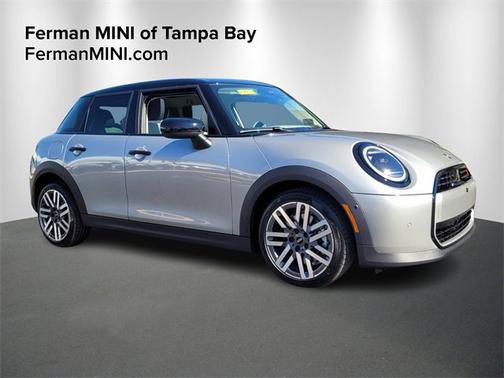 2025 MINI Hardtop 