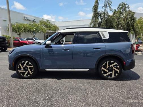 Slate Blue Metallic 2027 MINI Countryman