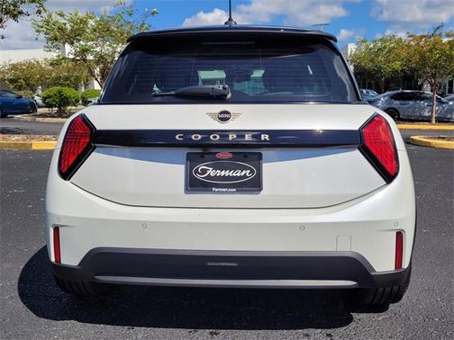2025 MINI Hardtop 