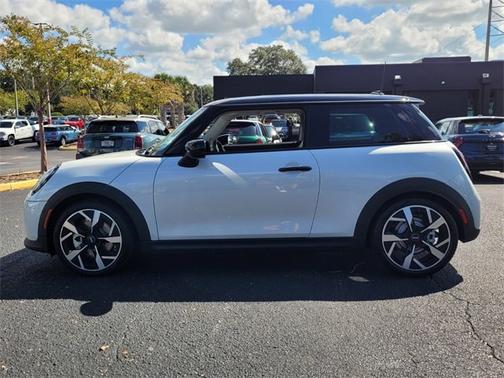 2025 MINI Hardtop 