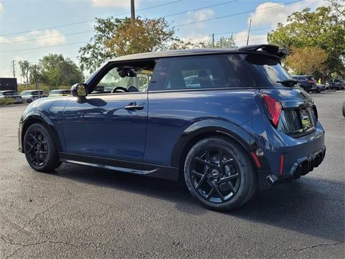 2025 MINI Hardtop 
