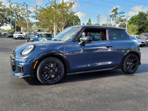 2025 MINI Hardtop 
