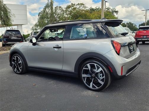 2025 MINI Hardtop