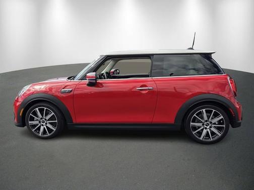 2023 MINI Hardtop 
