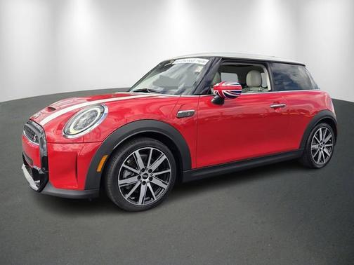 2023 MINI Hardtop 