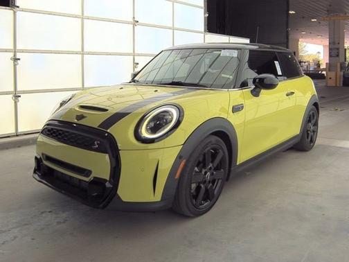 2023 MINI Hardtop