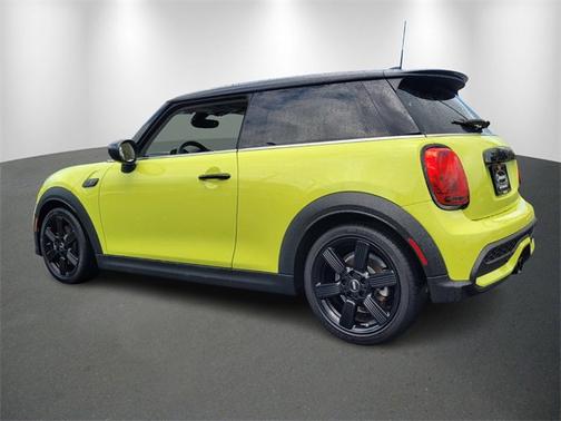 2023 MINI Hardtop
