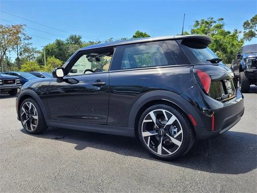 2025 MINI Hardtop