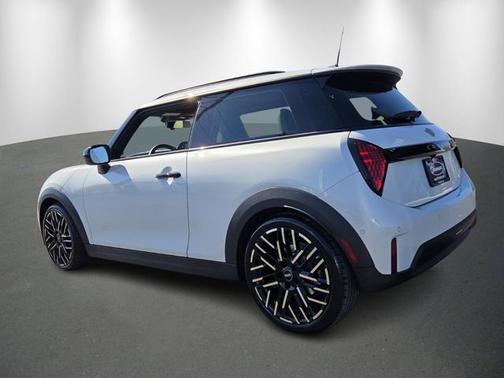 2025 MINI Hardtop 